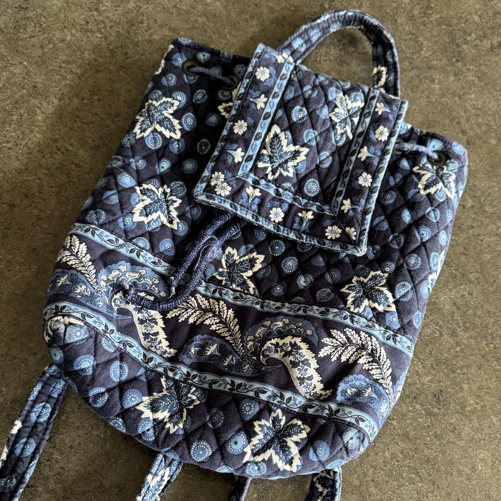 Vintage Vera Bradley Retired Blue Coin Chinoiserie Quilted Backpack